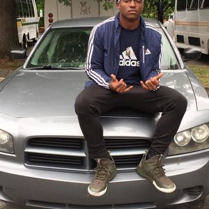 Meet your Posher, Gerald